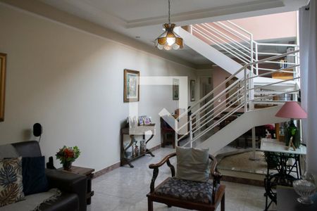 Sala de casa à venda com 4 quartos, 142m² em Vila Dom Pedro Ii, São Paulo