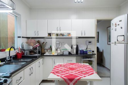 Casa à venda com 142m², 4 quartos e 4 vagasCozinha