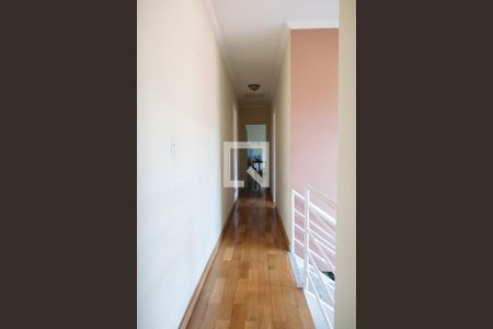 Casa à venda com 142m², 4 quartos e 4 vagasCorredor