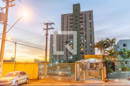 Apartamento para alugar com 57m², 2 quartos e 1 vagaFachada e portaria