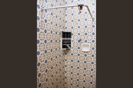 Casa de condomínio para alugar com 55m², 1 quarto e sem vagaBanheiro 