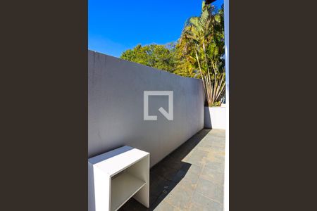 Casa para alugar com 190m², 4 quartos e 4 vagasÁrea de serviço - vista