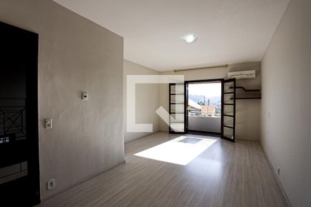 Casa para alugar com 190m², 4 quartos e 4 vagasSuíte Master