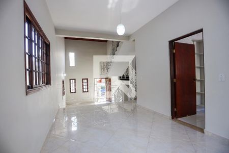 Casa para alugar com 190m², 4 quartos e 4 vagasSala de jantar