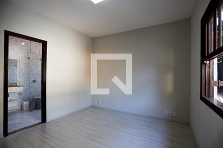 Casa para alugar com 190m², 4 quartos e 4 vagasSuíte 3