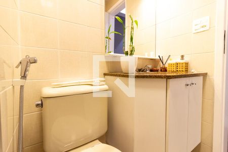 Apartamento para alugar com 83m², 2 quartos e 2 vagas Apartamento para alugar com 83m², 2 quartos e 2 vagasBanheiro