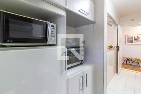 Apartamento para alugar com 83m², 2 quartos e 2 vagas Apartamento para alugar com 83m², 2 quartos e 2 vagasCozinha