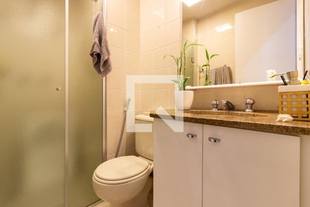Apartamento para alugar com 83m², 2 quartos e 2 vagas Apartamento para alugar com 83m², 2 quartos e 2 vagasBanheiro