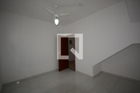 Casa para alugar com 100m², 2 quartos e 1 vagaQuarto 2