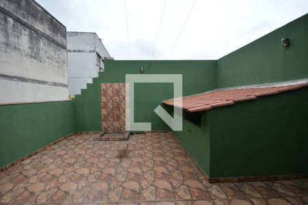Casa para alugar com 100m², 2 quartos e 1 vagaTerraço