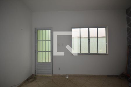 Casa para alugar com 100m², 2 quartos e 1 vagaSala