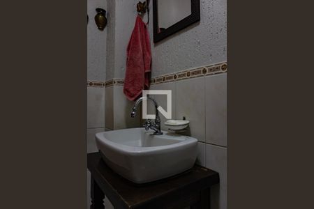 Casa de condomínio à venda com 117m², 3 quartos e 2 vagas Casa de condomínio à venda com 117m², 3 quartos e 2 vagasLavabo