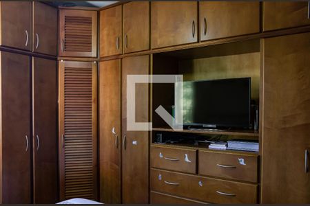 Casa de condomínio à venda com 117m², 3 quartos e 2 vagas Casa de condomínio à venda com 117m², 3 quartos e 2 vagasQuarto 1 - Armários