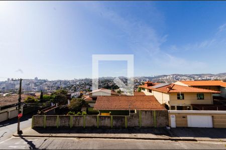 Apartamento para alugar com 134m², 3 quartos e 2 vagasVista