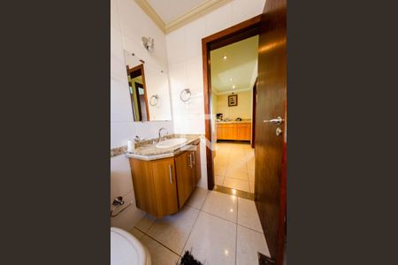 Apartamento para alugar com 134m², 3 quartos e 2 vagasBanheiro