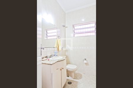 Lavabo de casa para alugar com 4 quartos, 350m² em Jardim Marisa, São Paulo