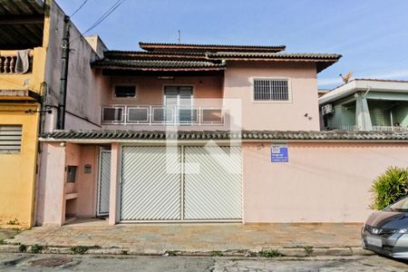 Casa para alugar com 350m², 5 quartos e 5 vagasFachada