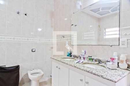 Casa para alugar com 350m², 5 quartos e 5 vagasBanheiro da Suíte 1