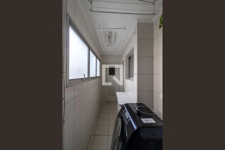 Apartamento para alugar com 66m², 2 quartos e 1 vaga Apartamento para alugar com 66m², 2 quartos e 1 vagaÁrea de serviço