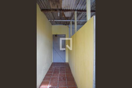 Casa à venda com 270m², 4 quartos e 3 vagas Casa à venda com 270m², 4 quartos e 3 vagasCorredor