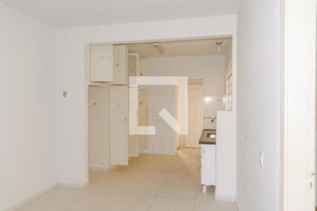 Casa à venda com 270m², 4 quartos e 3 vagas Casa à venda com 270m², 4 quartos e 3 vagasCozinha