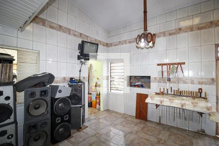 Casa à venda com 313m², 3 quartos e 2 vagas Casa à venda com 313m², 3 quartos e 2 vagasÁrea de Serviço