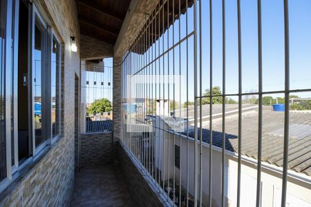 Casa à venda com 313m², 3 quartos e 2 vagas Casa à venda com 313m², 3 quartos e 2 vagasVaranda da Cozinha