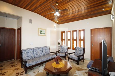 Sala 1  de casa à venda com 3 quartos, 313m² em Harmonia, Canoas