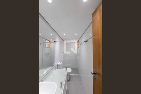 Apartamento à venda com 64m², 2 quartos e 1 vagaBanheiro Social