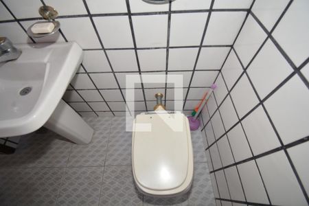 Casa à venda com 138m², 3 quartos e 3 vagasLavabo da Piscina