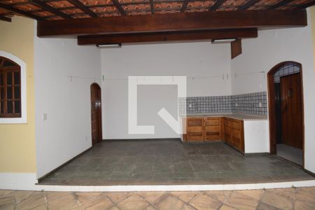 Casa à venda com 138m², 3 quartos e 3 vagasPiscina - Quintal