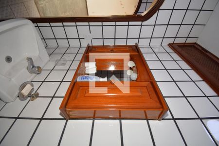 Casa à venda com 138m², 3 quartos e 3 vagasLavabo da Piscina