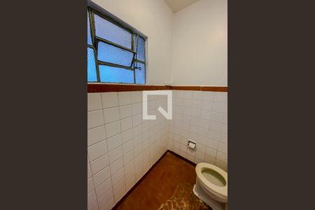 Banheiro de casa para alugar com 1 quarto, 60m² em Vila Regente Feijó, São Paulo
