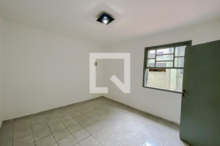 Quarto de casa para alugar com 1 quarto, 60m² em Vila Regente Feijó, São Paulo