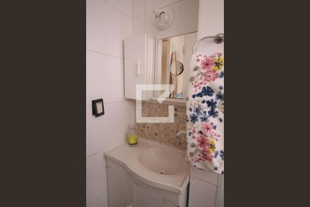 Banheiro  de apartamento para alugar com 2 quartos, 50m² em Vila Siqueira (zona Norte), São Paulo