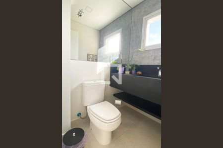 Casa de condomínio para alugar com 430m², 5 quartos e 6 vagasLavabo