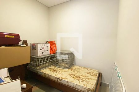 Casa de condomínio para alugar com 430m², 5 quartos e 6 vagasQuarto de Serviço