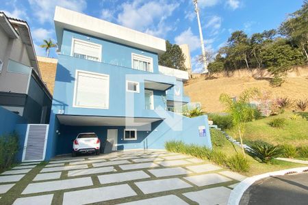 Casa de condomínio para alugar com 430m², 5 quartos e 6 vagasFachada