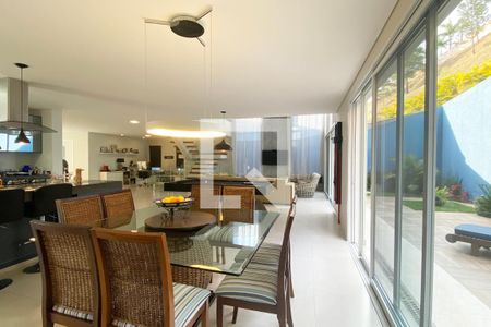 Casa de condomínio para alugar com 430m², 5 quartos e 6 vagasSala de Jantar