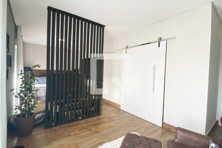 Casa de condomínio para alugar com 430m², 5 quartos e 6 vagasSuíte master