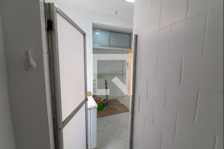 Apartamento para alugar com 70m², 2 quartos e 1 vaga Apartamento para alugar com 70m², 2 quartos e 1 vagaBanheiro de Serviço