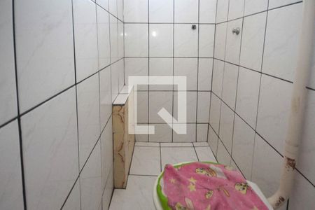Banheiro de casa para alugar com 1 quarto, 60m² em Jardim Planalto, São Paulo
