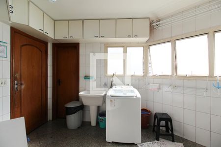 Apartamento à venda com 300m², 3 quartos e 5 vagasÁrea de Serviço