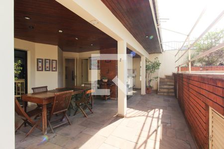 Apartamento à venda com 300m², 3 quartos e 5 vagasCobertura