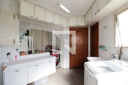 Apartamento à venda com 300m², 3 quartos e 5 vagasÁrea de Serviço