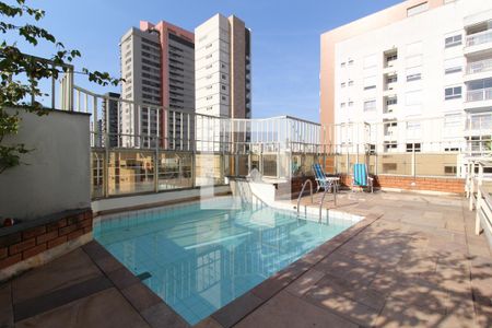 Apartamento à venda com 300m², 3 quartos e 5 vagasÁrea comum - Piscina