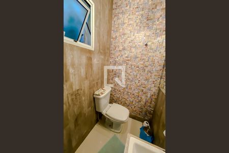 Lavabo de casa à venda com 4 quartos, 263m² em Vila Bertioga, São Paulo