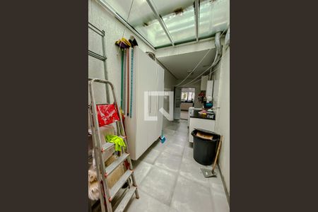 Casa à venda com 263m², 4 quartos e 4 vagas Casa à venda com 263m², 4 quartos e 4 vagasJardim