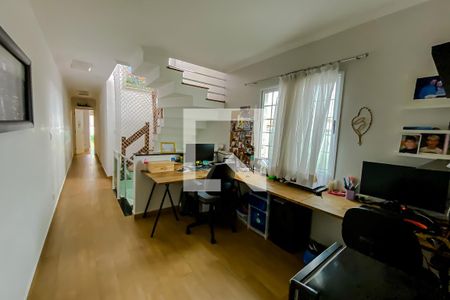 Casa à venda com 263m², 4 quartos e 4 vagas Casa à venda com 263m², 4 quartos e 4 vagasHall dos Quartos