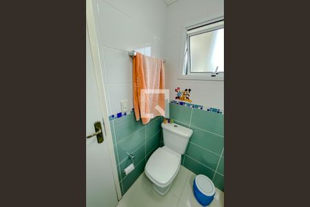 Casa à venda com 263m², 4 quartos e 4 vagas Casa à venda com 263m², 4 quartos e 4 vagasBanheiro da Suite 2